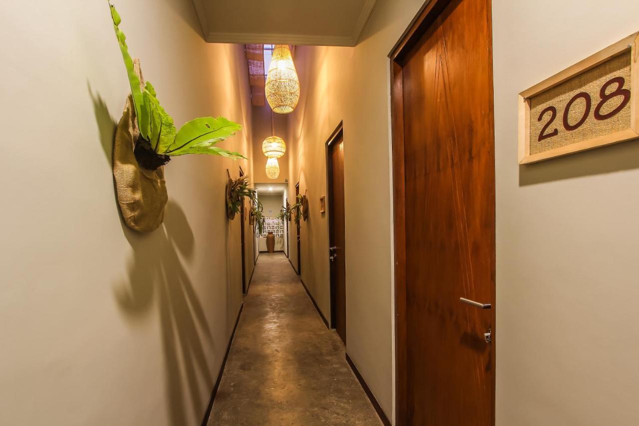 Braw Inn Canggu By Kamara エクステリア 写真