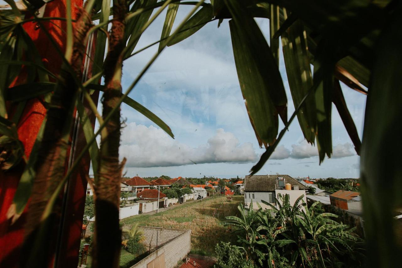 Braw Inn Canggu By Kamara エクステリア 写真